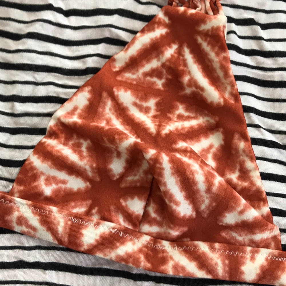 Amuse society pattern bikini top - Picture 3 of 3
